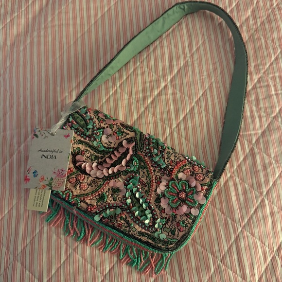 Handbags - NWT Floral Shoulder Beaded Bag